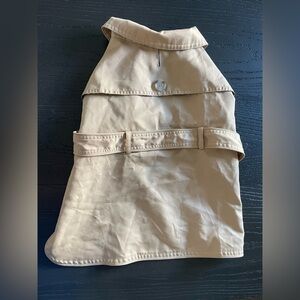 Isaac Mizrahi Dog trench coat size Medium